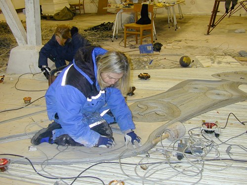 Marit Benthe Norheim arbejder i sit værksted